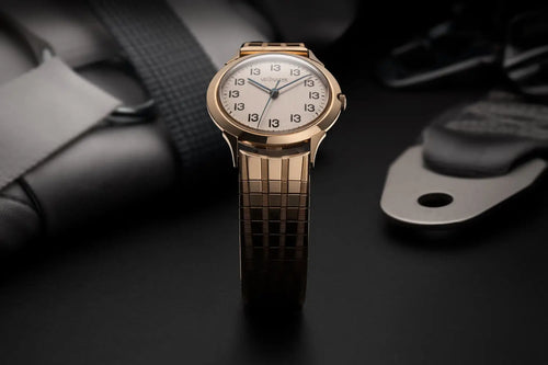 Jaeger-LeCoultre The auction of two extremely rare pieces demonstrates the richness of Jaeger-LeCoultre's patrimony and its profound watchmaking expertise