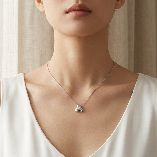 .05 Carat Round Cut Diamond 14kt White Gold Necklace