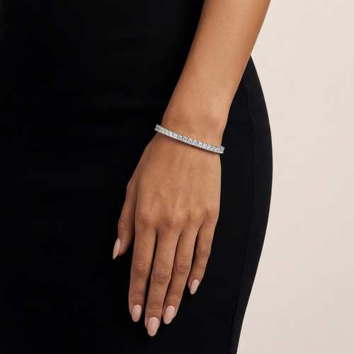 10.00 Carat Radiant Cut Diamond 18kt Tennis Bracelet