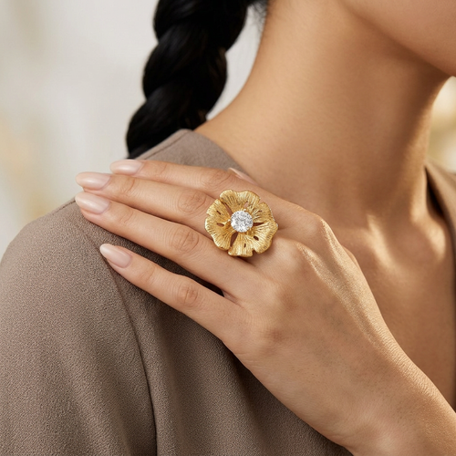 0.48 Carat Round Cut Diamond 18kt Flower Ring