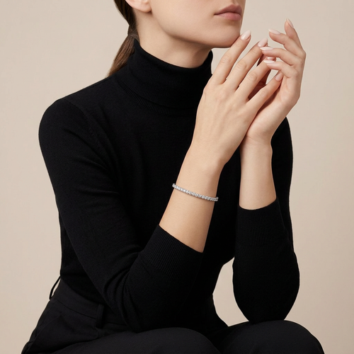 2.82 Carat Round Cut Diamond 14kt Bangle