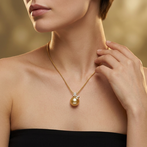 Yvel Yellow South Sea Pearl 18kt Yellow Gold Pendant Necklace